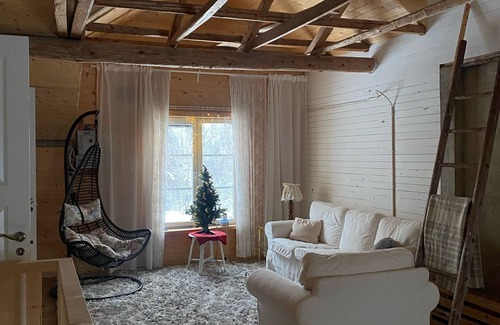 Bergsjo House | Charming country house on the edge of the forest in picturesque village.