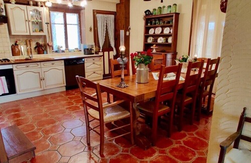 Malay House | Charming country house in the heart of Burgundy