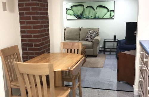 Ogunquit Apartment | Charming, Cozy, and Convenient in the Heart of Ogunquit