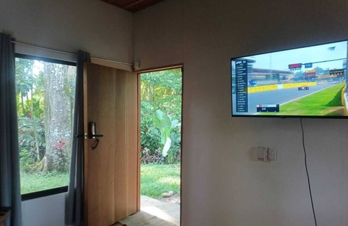Florencia Villa | Charming 2-bedroom villa in peaceful Provincia de Alajuela with AC, WiFi