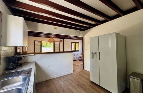 Etang Sale Les Bains House | Charming Creole house - Private access to the beach