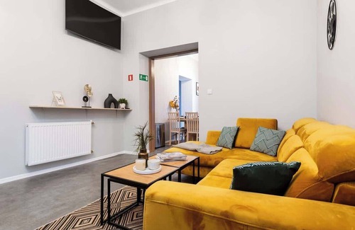 Wesoła Zachod Apartment | Charming double room in the city centre
