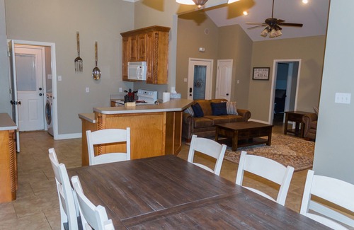 Gainesville House | Charming downtown home steps away from the city square, shopping, local dining