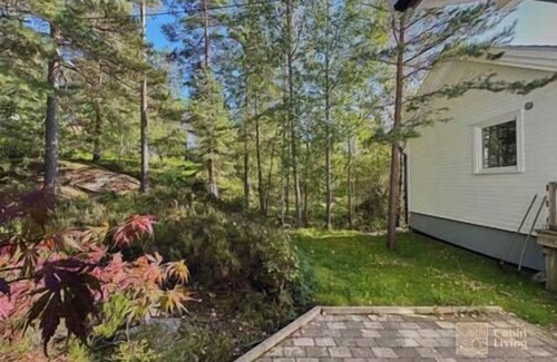 Frogn House | Charming Drøbak cabin: breathtaking fjord views