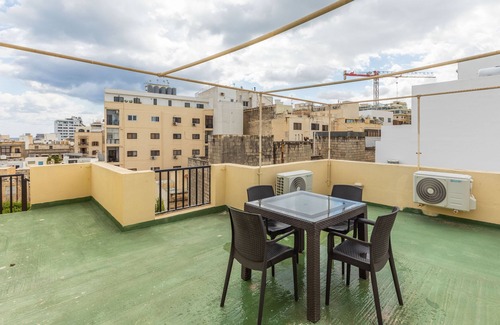 Tower Road Apartment | Charming Duplex Apartment in the centre of Sliema