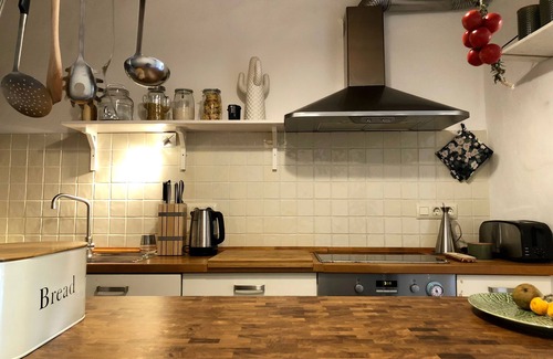 La Bisbal d'Emporda House | Charming Empordà Costa Brava house near the best beaches, private garden