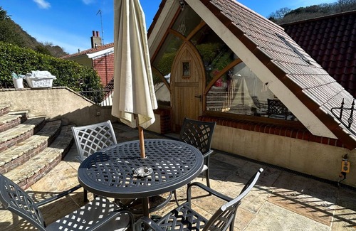Saint Aubin Apartment | Charming en-suite bedroom with patio in St Aubin