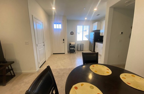 Loma Linda House | Charming entire guest suite with 2-bedroom with AC & fast WiFi with own entry