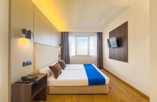 Castillejos Apartment | Charming Eurobuilding 2 Splendid Madrid - Apartamento para 4