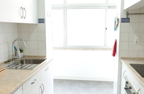 Sao Jorge de Arroios Apartment | Charming Family Apartment I