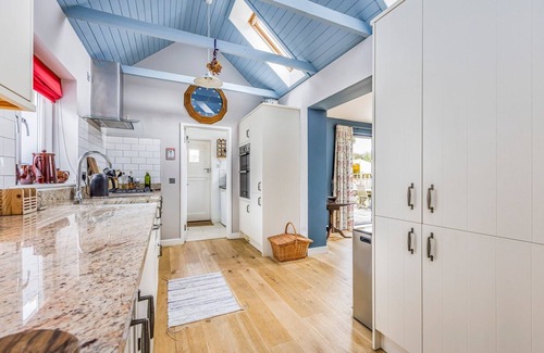 Bosham House | Charming Family Cottage with Pool | Pass The Keys