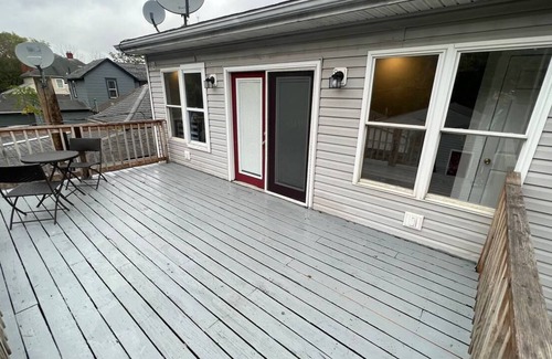 West Columbus Apartment | Charming Family Home In Franklin
