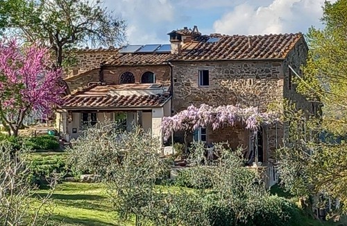 San Macario In Monte Apartment | Charming farmhouse apartment with garden, pool and views
