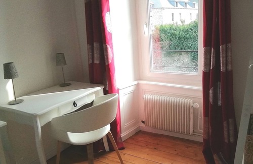 Plerin House | Charming fisherman's cottage on the port