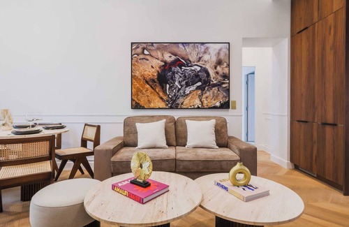 L'Europe Apartment | Charming flat - 2BR/6P - Arc de Triomphe