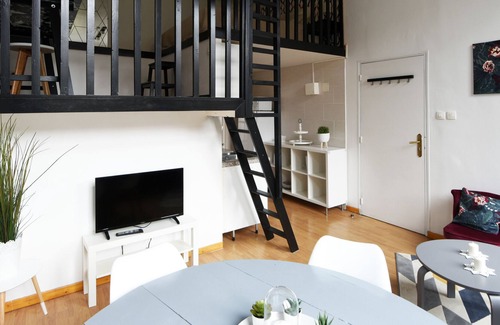 Bethune Apartment | Charming flat at the heart of Béthune - Welkeys