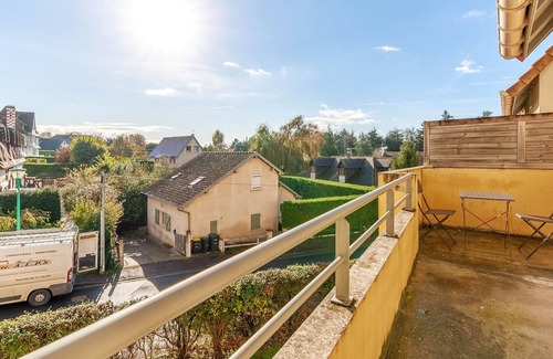 Touques Apartment | Charming flat with pool and parking in Touques nearby Deauville - Welkeys