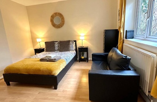 Maida Vale Apartment | Charming Flats with Fast WIFI on the Famous Abbey Road