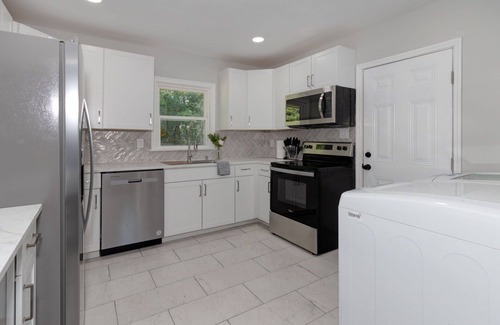 Columbus House | Charming Fort Benning Haven - Sleeps 10
