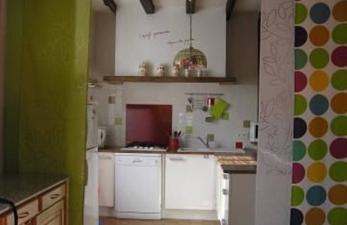 La Chapelle-aux-Choux Cottage | Charming Countryside Retreat with Heated Pool and Fireplace, Ideal for Nature Lovers!
