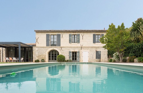 Saint-Etienne-du-Gres House | Charming Renovated Village House with Pool in Saint Etienne du Grès!