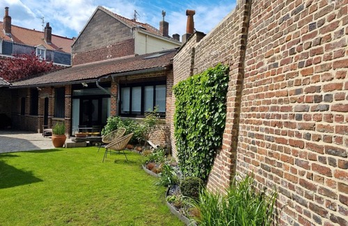 Saint-Andre-lez-Lille Apartment | Charming Studio w/Private Garden, Near Lille & Transport