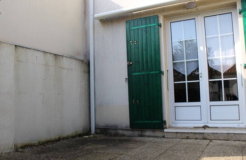 Saint-Georges-d'Oleron House | Charming Beach House in Saint-Georges-d'Oléron - 6 Guests, Private Terrace and Garden