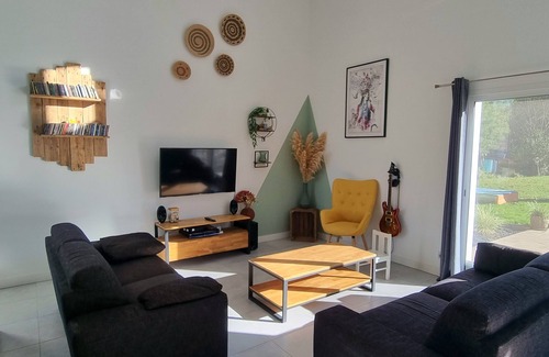 Saint-Pee-sur-Nivelle House | Charming house between sea and mountains