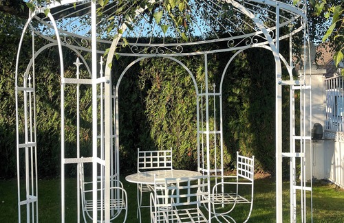Coppet House | Charming french style Villa,between Geneve To Nyon,next to international schools