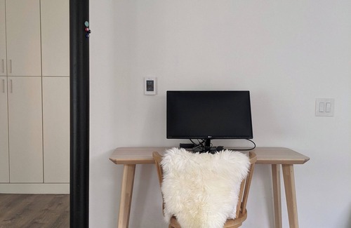 Roosevelt Apartment | Charming furnished studio for rent