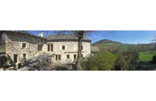 Malrevers House | Charming gîte in Le Puy en Velay
