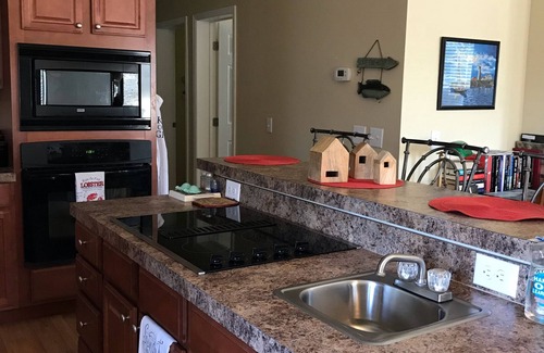 Myrtle Grove House | Charming Getaway 3 miles to Carolina Beach & State Park, Close to Restaurants