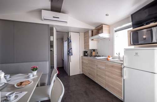 El Vendrell House | Charming Getaway with Garden