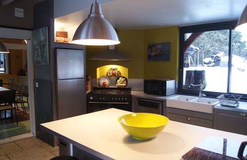 Chevannes Cottage | Charming gite at the heart of Bourgogne, pool, sauna and horseback riding