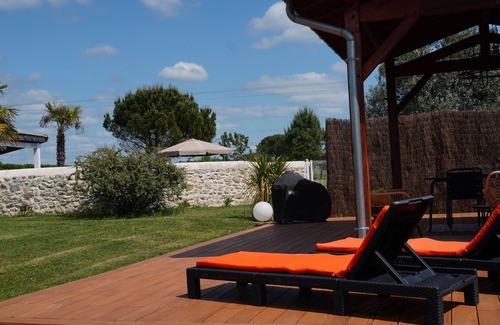 Cartelegue House | CHARMING GITE in Bordeaux country, luxury services, swimming pool, wooded park