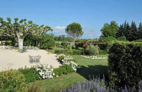 Sarrians Cottage | CHARMING GITE IN PROVENCE IN THE HEART OF THE VINES