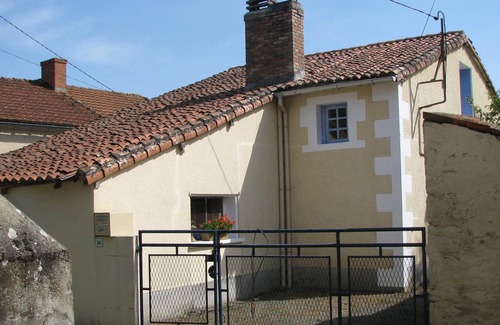 Moussac House | Charming gite near the river Vienne and kayak facilities