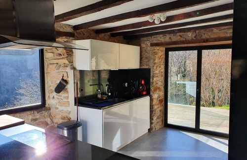 Valcarlos House | Charming gîte with SPA/Jacuzzi Lodge in the Basque Country