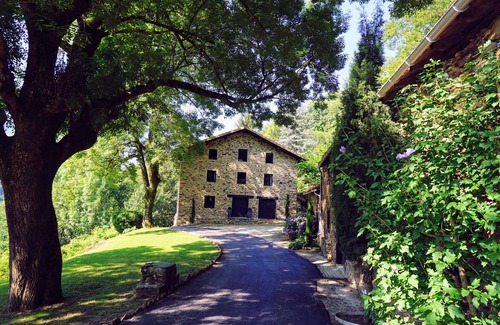 Valcarlos House | Charming gîte with SPA/Jacuzzi Lodge in the Basque Country