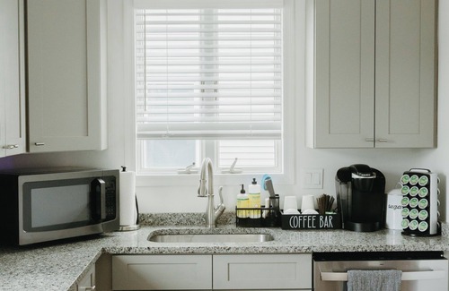Greenwich House | Charming Greenwich Getaway - Minutes from MetroNorth Train to NYC