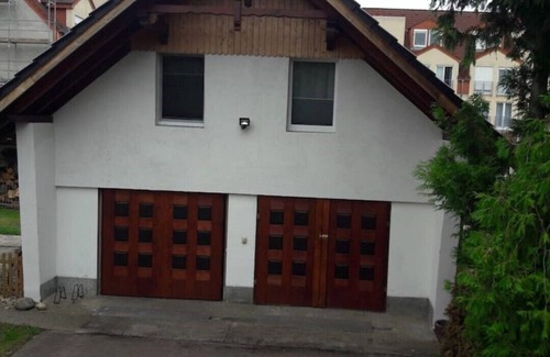 Bad Saarow Apartment | Charming guest house by the lake