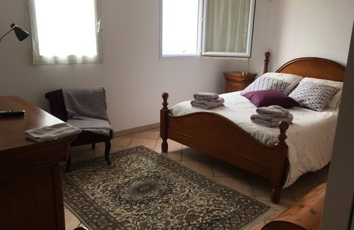 Bastelicaccia House | Charming guest room