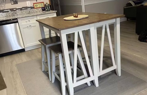 Pumphrey Apartment | Charming Guest Suite near BWI Airport - Anne Arundel County, MD
