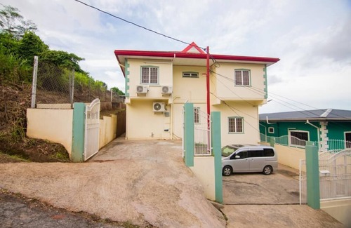 Downtown Apartment | charming hill top retreat in San Juan Trinidad and Tobago