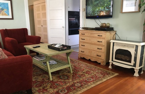 Morro Bay Cottage | Charming & Historic Beach Cottage - Oasis in the Heart of Downtown