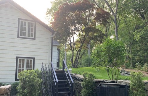Westport Cottage | Charming historic cottage with modern amenities, Westport, CT close to NYC