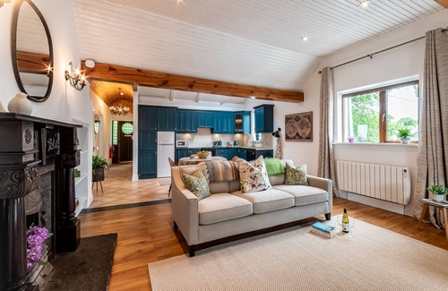 Kenmare House | Charming, Historic Home in Kenmare Town Centre