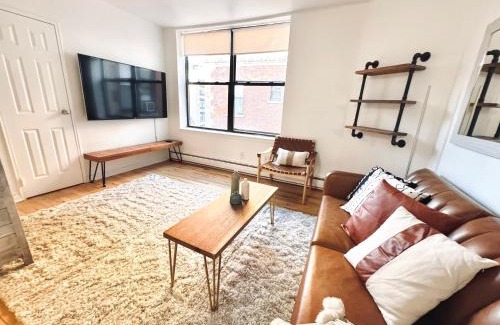 Hoboken Apartment | Charming Hoboken, a few Minutes to Manhattan