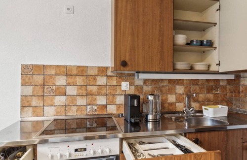 Wiedikon Apartment | Charming Home for Flexible Weekly/Monthly Rent