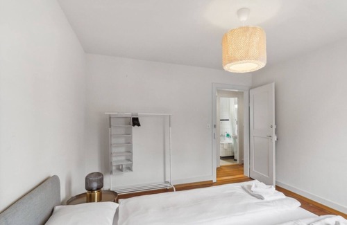 Wiedikon Apartment | Charming Home for Flexible Weekly/Monthly Rent